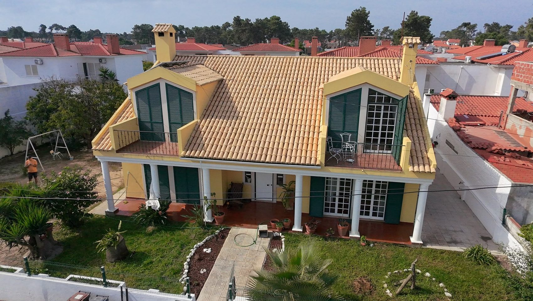 Fachada tradicional da A.Mar na Aroeira